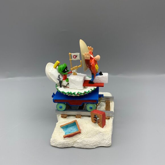 Vintage Danbury Mint Looney Tunes Christmas Express Train in Original Box - Picture 6 of 16